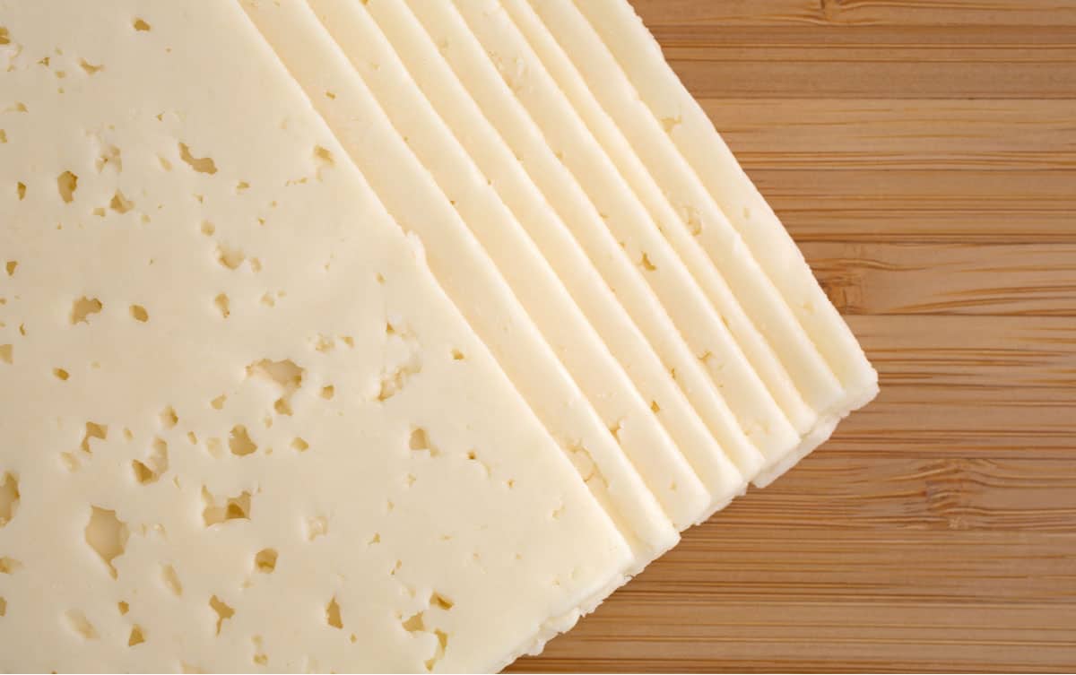 13 mejores sustitutos del queso Monterey Jack